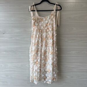 Romantic Floral Midi Dress - Medium